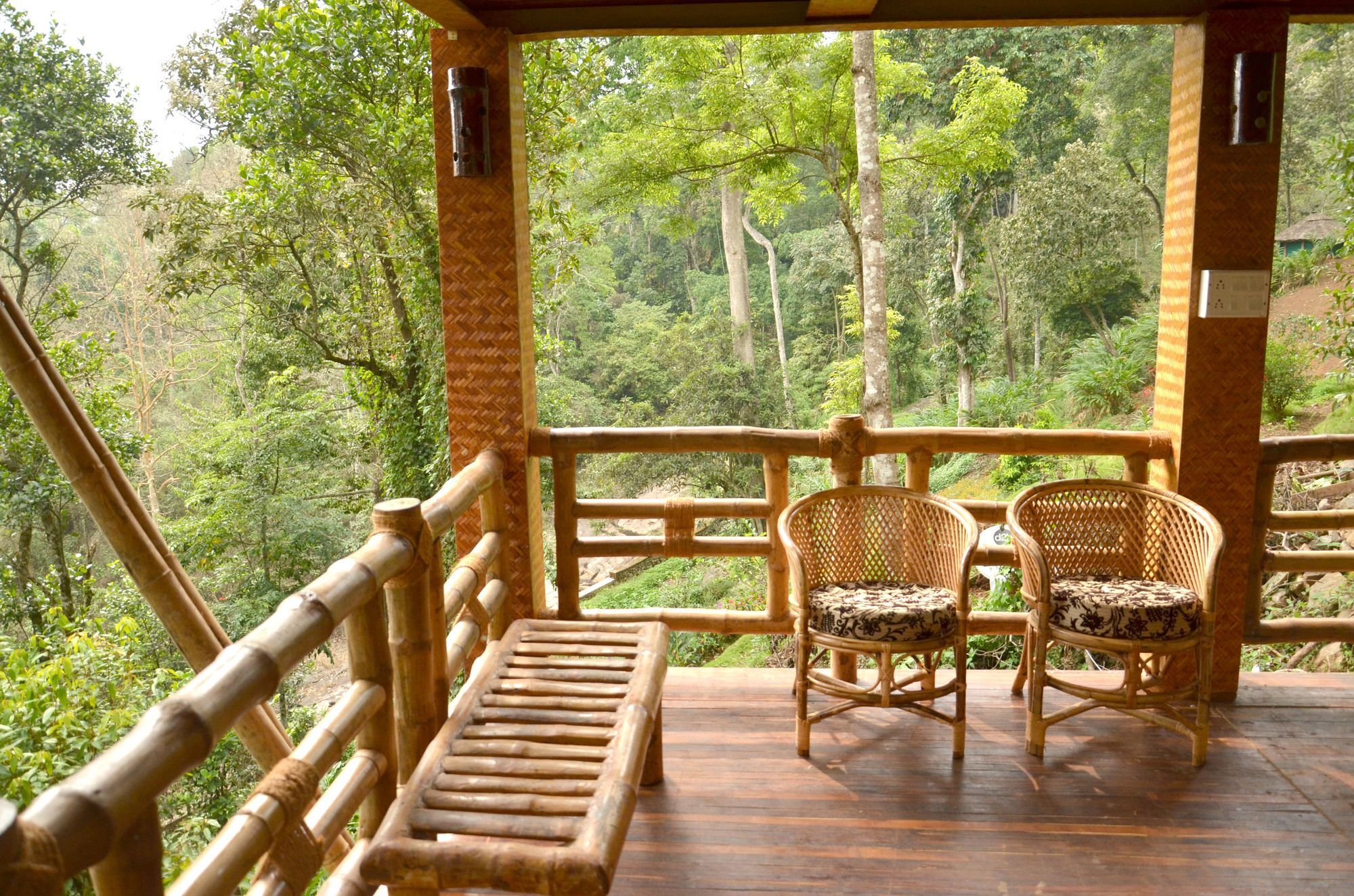 Bamboo Dale Hotel Munnar Exterior photo